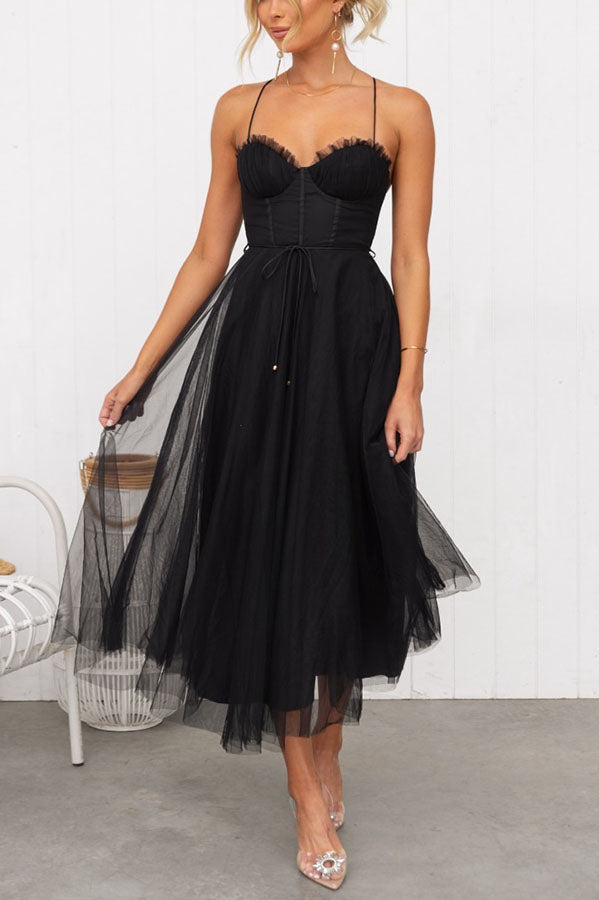 Agatha - Sleeveless Flowy Silhouette Maxi Dress